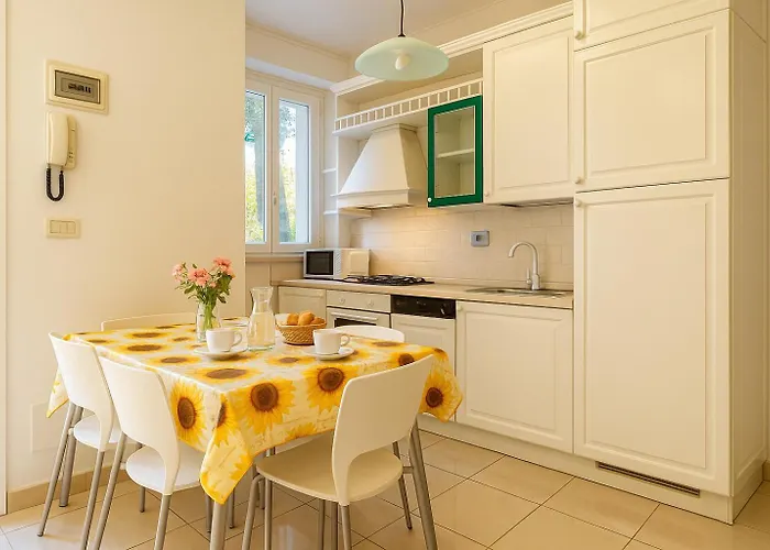 Accogliente Bilocale Nel Cuore Di Riccione Apartamento Riccione